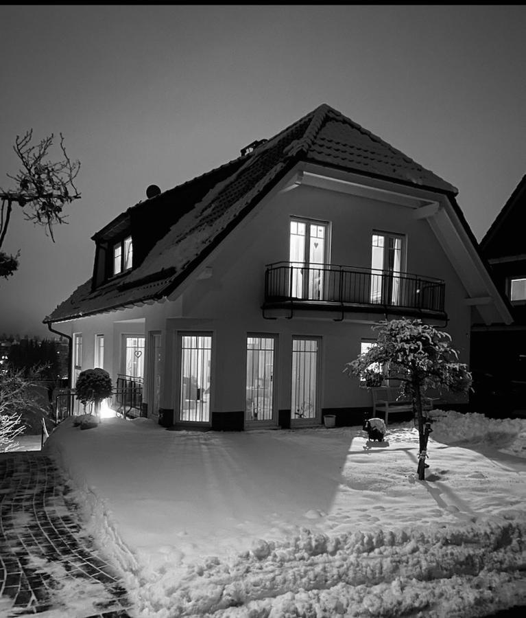 Bybesa Winterberg Luaran gambar